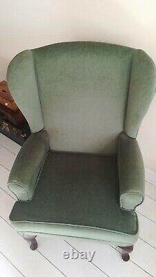 HSL Wing Back Armchair Fireside Chair Queen Anne Legs Wood Frame Green Fabric