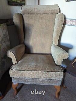 Parker knoll Penshurst Classic Fireside Wing Chair & extra headrest