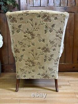 Vintage Parker Knoll Wingback Armchair \ Floral Fireside Lounge Chair \ PK720